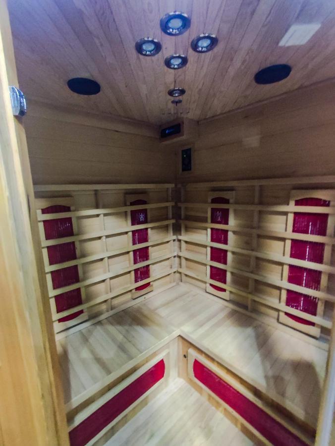 ליבנו Apartman Magic Sauna,Jakuzzi,Kino מראה חיצוני תמונה