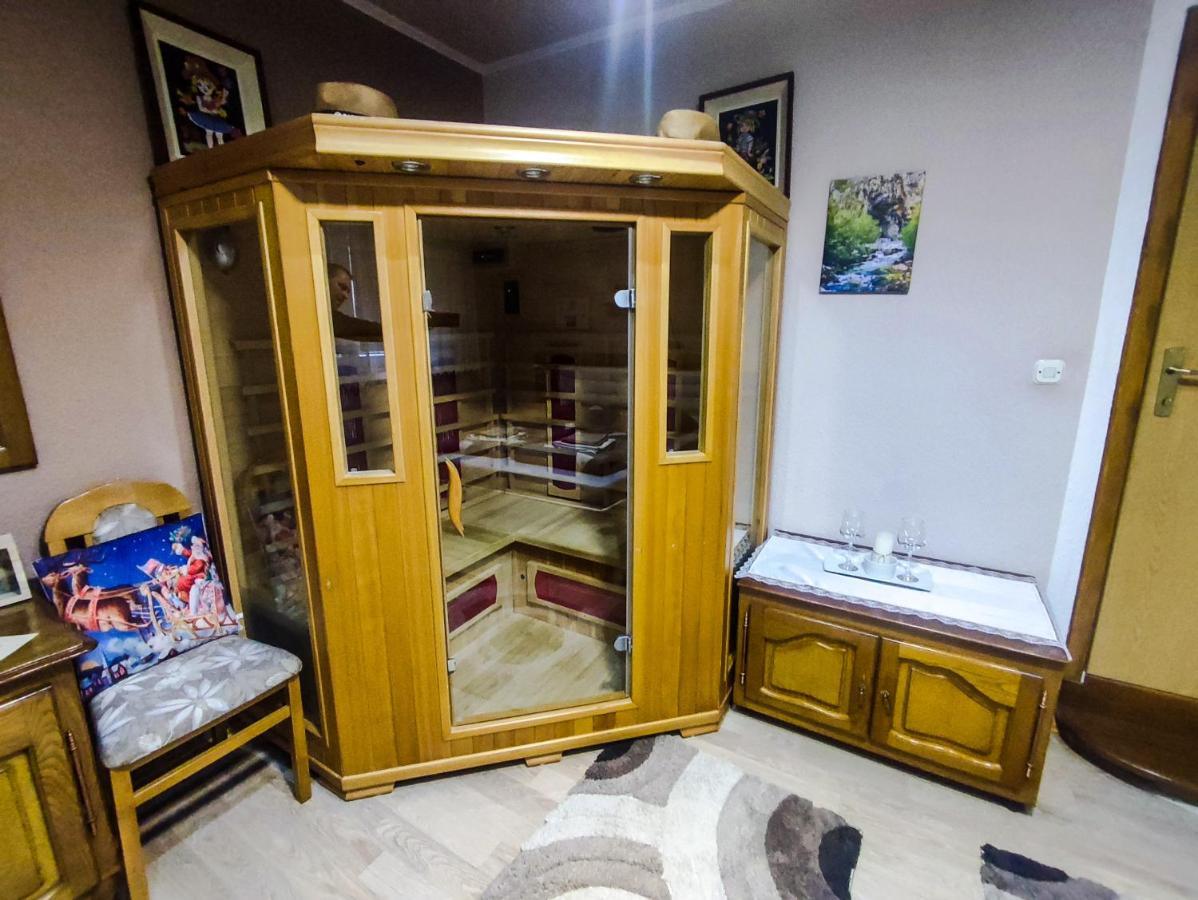 ליבנו Apartman Magic Sauna,Jakuzzi,Kino מראה חיצוני תמונה
